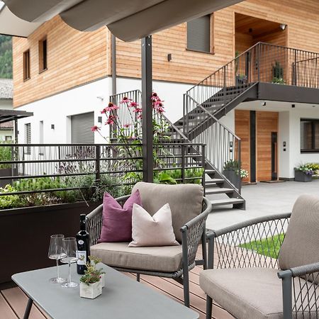 Ahrn Natur Apartment Лутаго Екстериор снимка