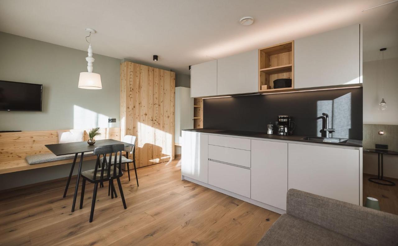 Ahrn Natur Apartment Лутаго Екстериор снимка