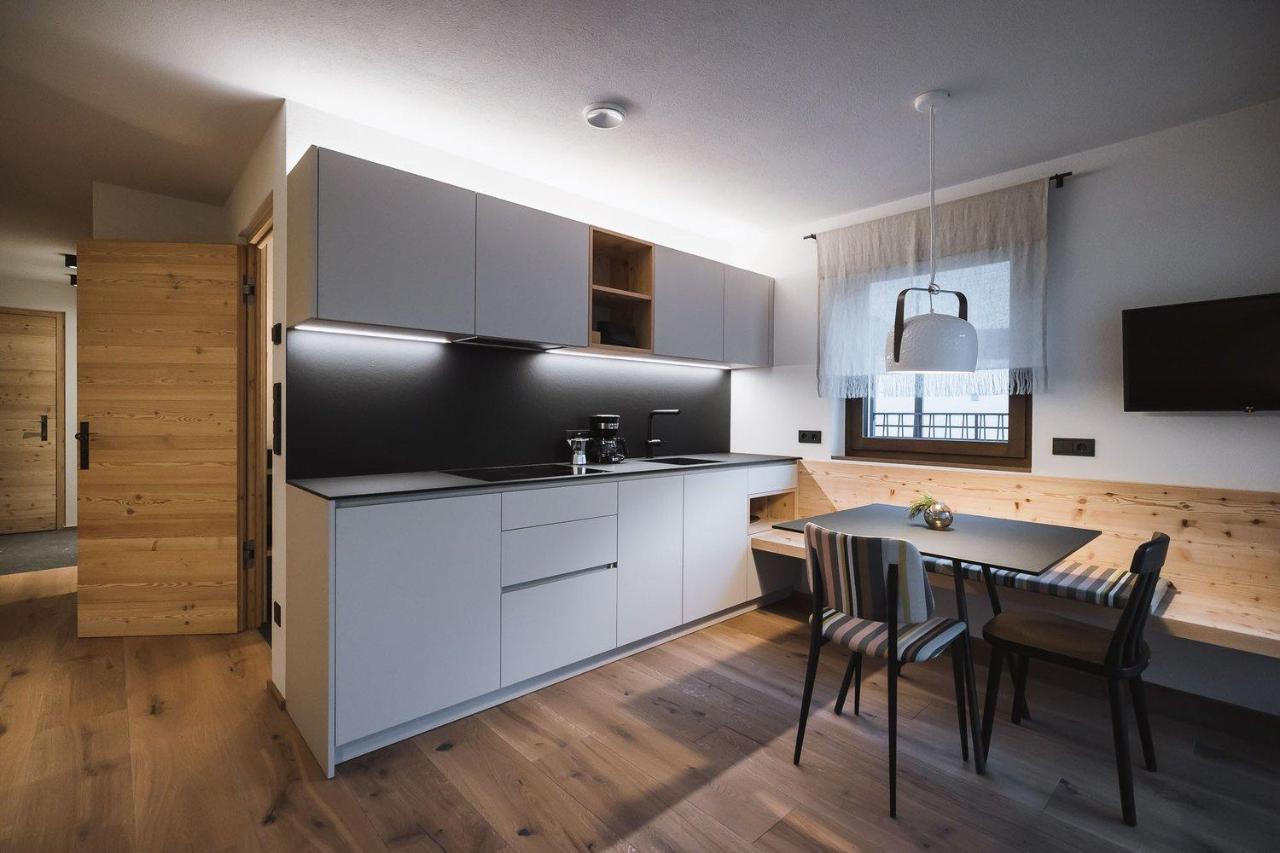 Ahrn Natur Apartment Лутаго Екстериор снимка