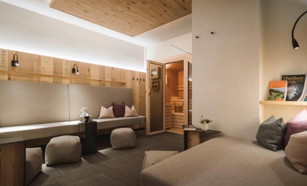 Ahrn Natur Apartment Лутаго Екстериор снимка